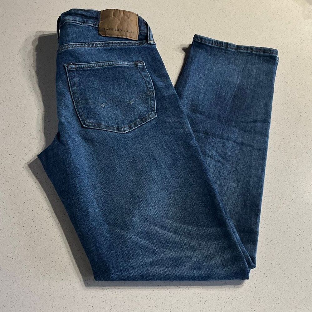 American Eagle Flex Fit + Original Straight Leg Jeans Size 29x32